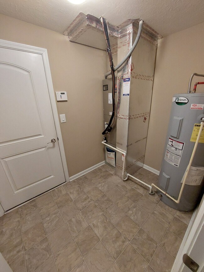 14331 Shooting Star Dr, Noblesville, IN 46060 Condo for Rent in