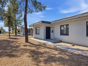 Building Photo - 2130 N Forgeus Ave