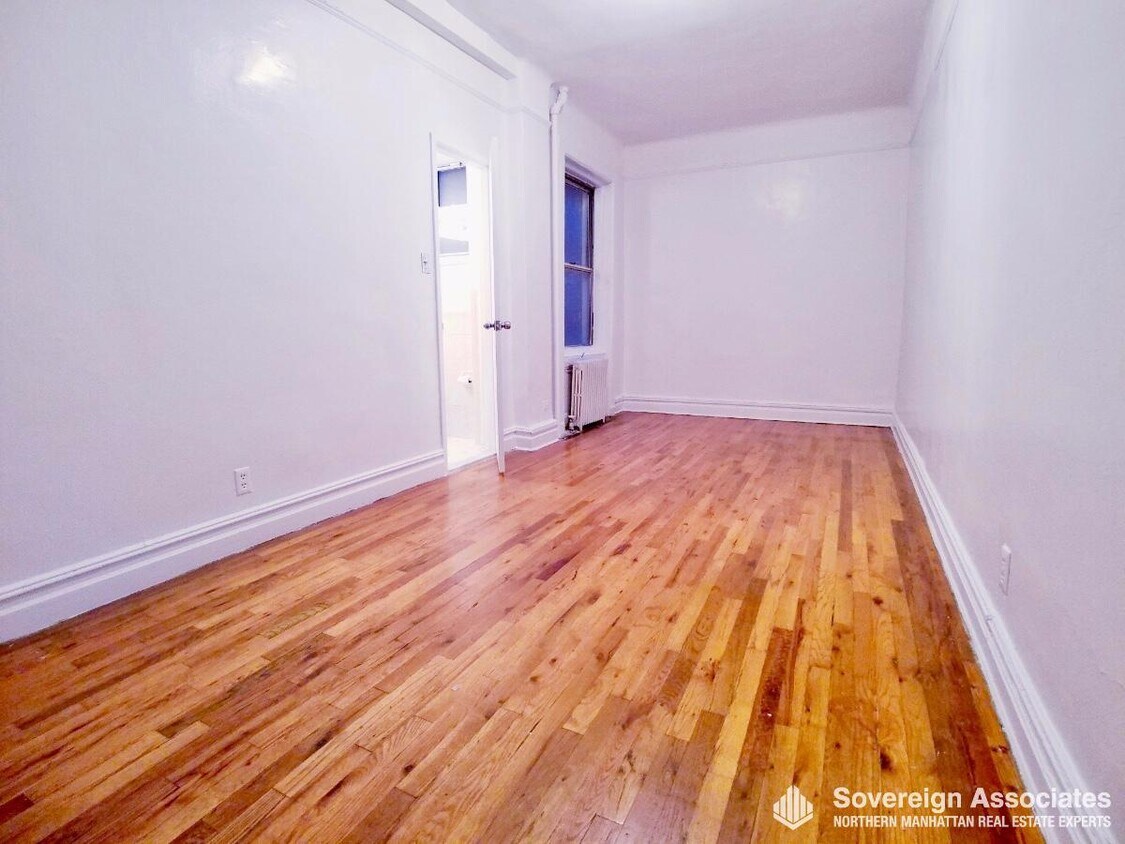 Foto principal - 936 West End Ave