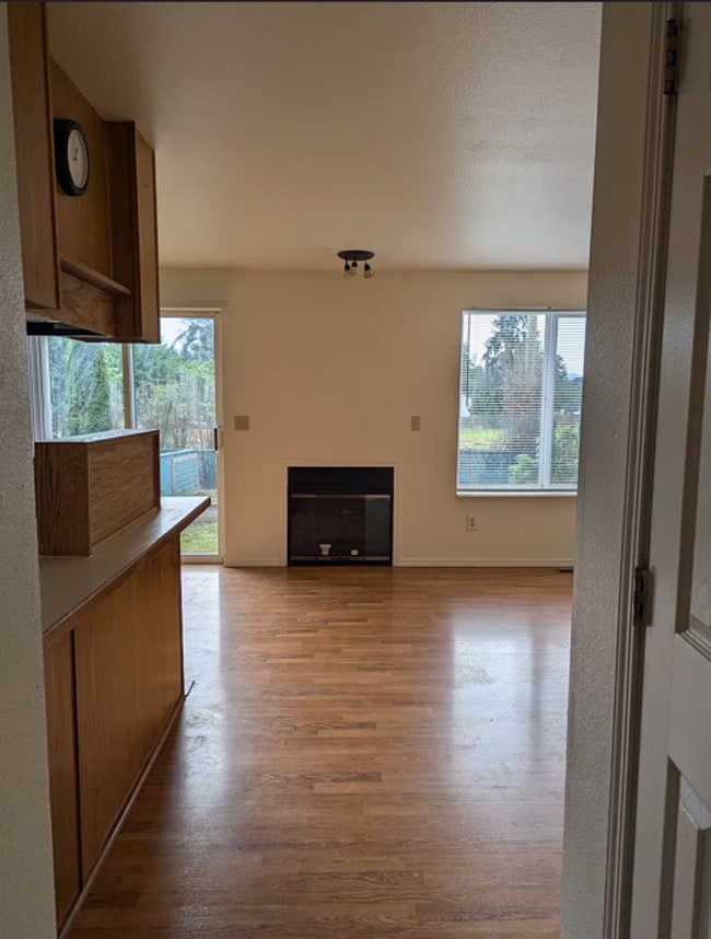 Building Photo - 2501-2503 Xenia St