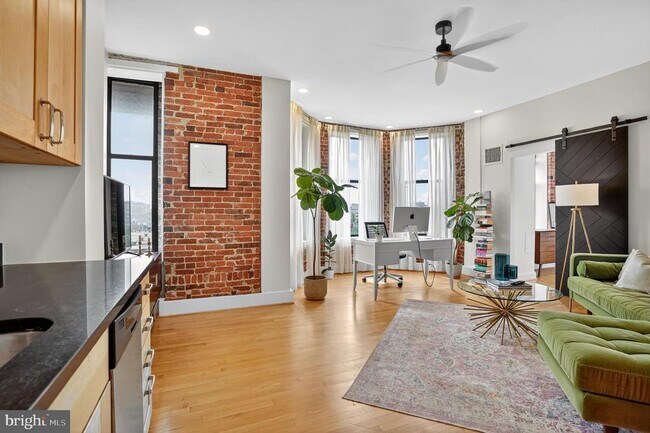 Foto del edificio - 1615 Q St NW