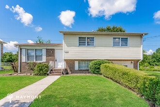 Building Photo - 2167 Smithfield Ln N