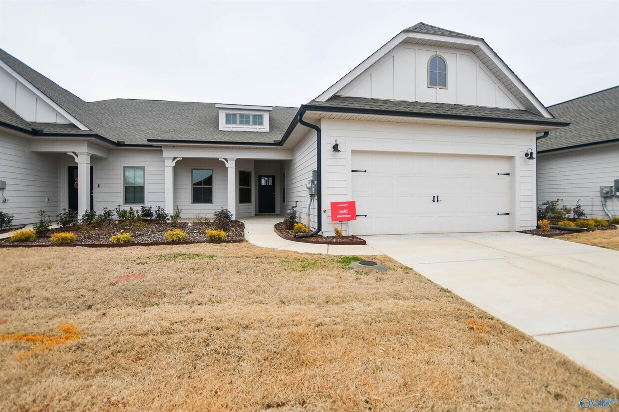 12617 Cir, Madison, AL 35756 Townhome Rentals in Madison AL