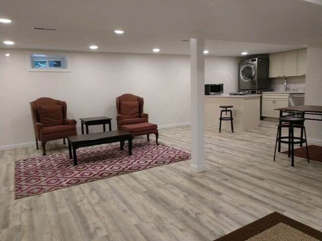 Foto del edificio - 129 Spruce St