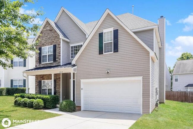 Building Photo - 5912 PARKSTONE DR, MATTHEWS, NC 28104