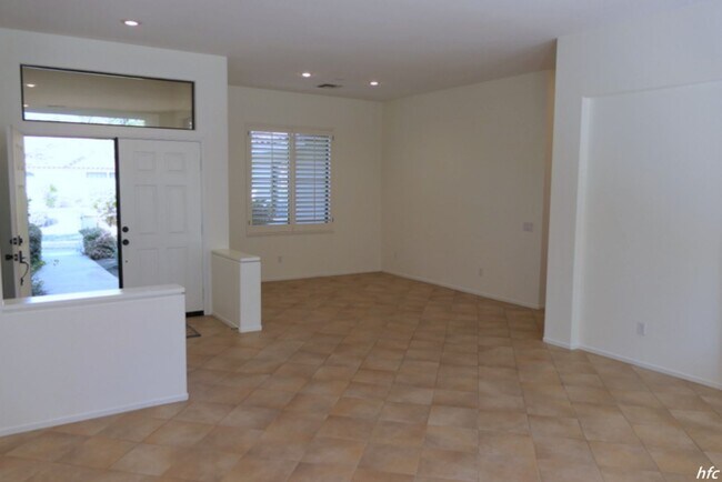 Building Photo - Mission Hills, long term,Unfurnished