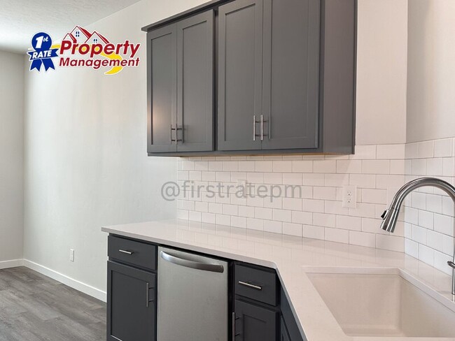 Foto del edificio - 4212 N Parnassus Wy