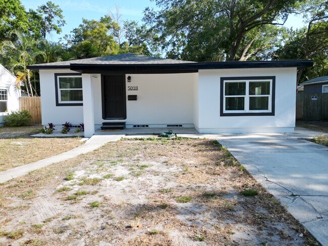 Building Photo - 5018 2nd Ave S