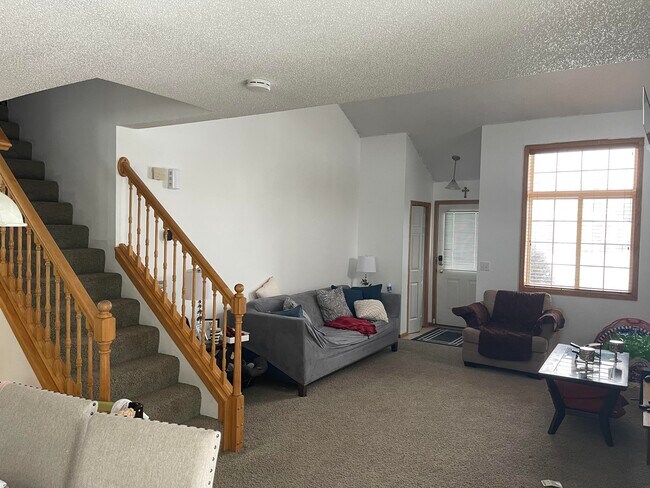 Foto del edificio - 150 S Prairie View Dr