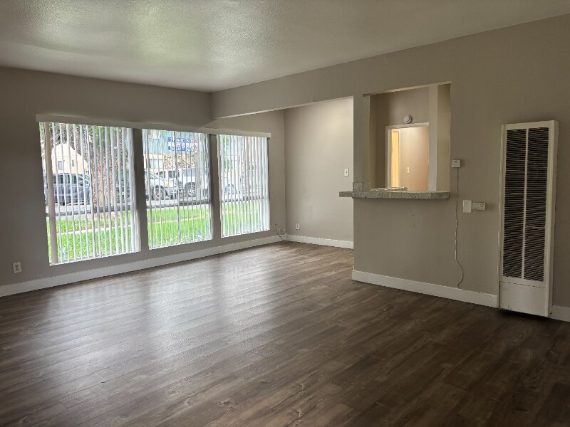 Foto principal - 134 E Wakefield Ave