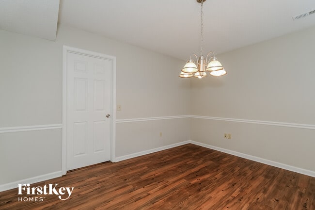 Foto del edificio - 4600 Pine Cove Rd