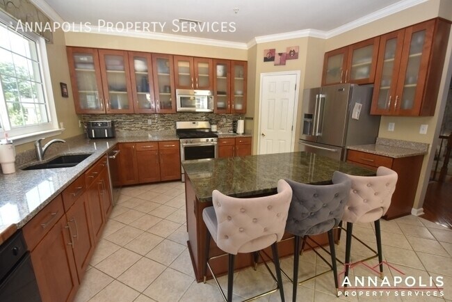 Foto del edificio - 2711 Summers Ridge Dr