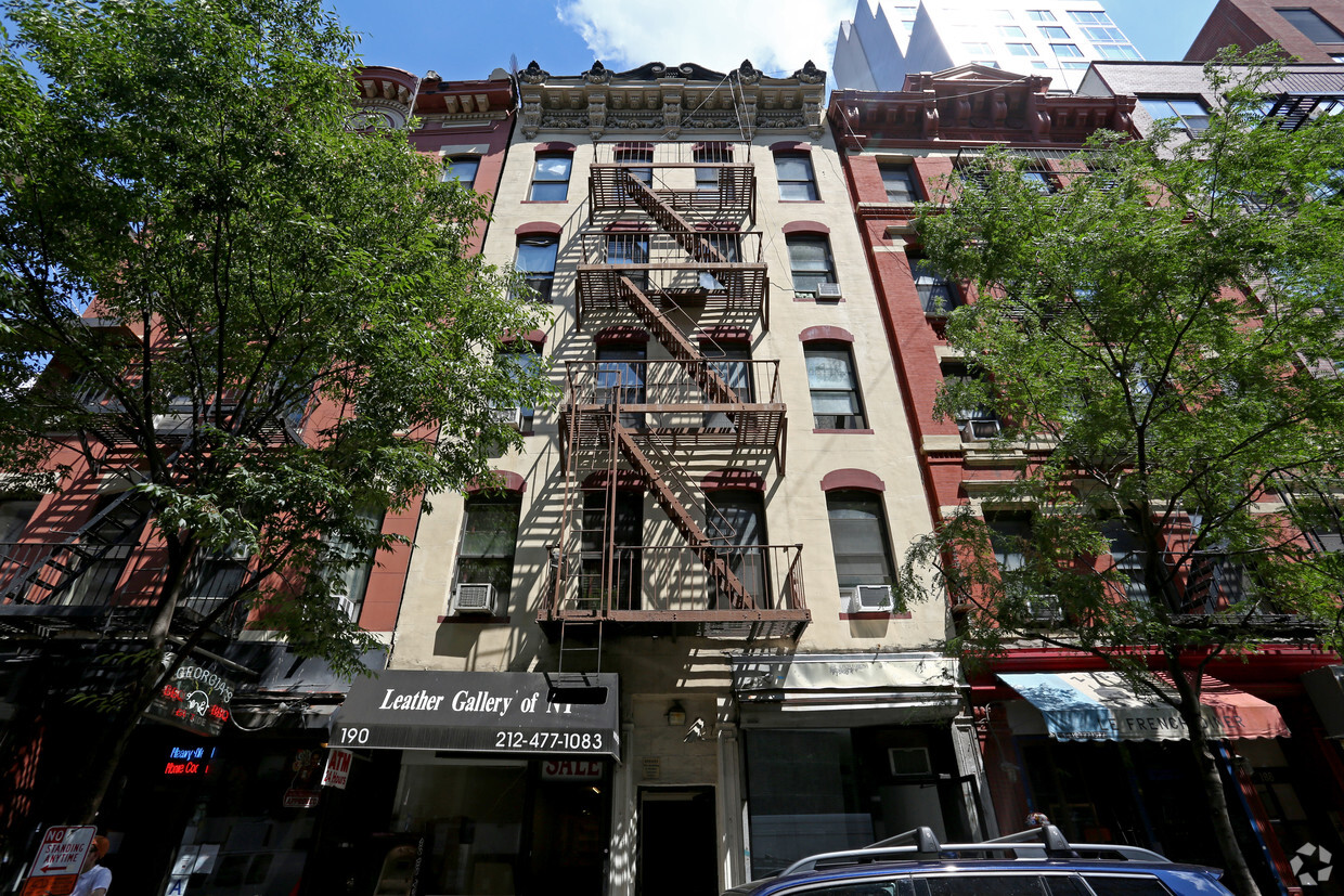 Foto del edificio - 190 Orchard St