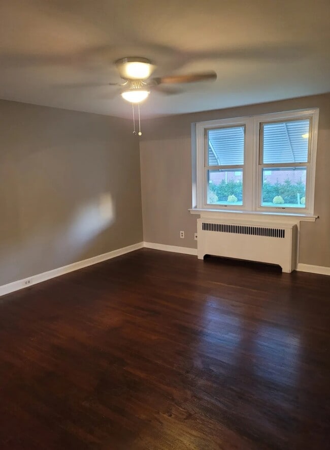 Building Photo - 1205 Eddystone Ave