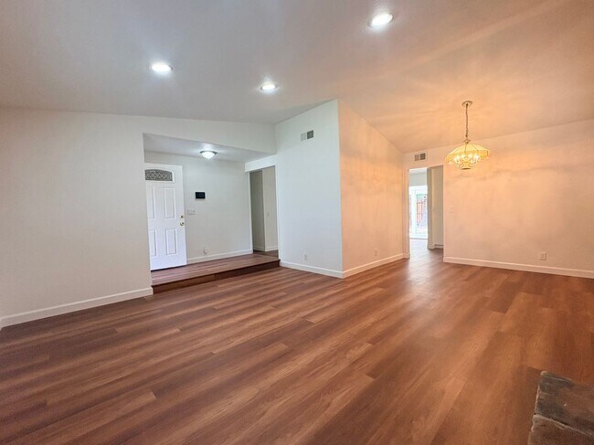 Foto del edificio - 172 Arroyo Ct