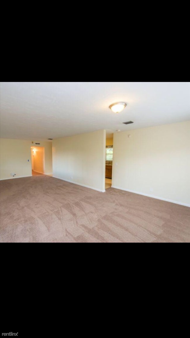 Foto del edificio - 126 N 11th St