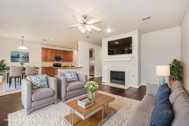 Building Photo - 1212 Fleetwood Cove Dr