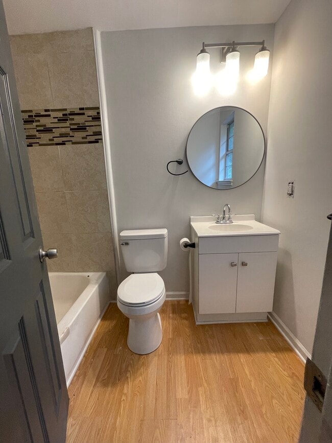 Bathroom 2 - 931 Mill Stone Dr