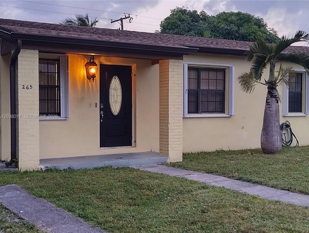 Northwest 190th Street, Miami Gardens, FL 33169 - 4 BR 2 BA detached house - Northwest 190th Street, Miami Gardens, FL 33169 - 4 BR 2 BA detached house