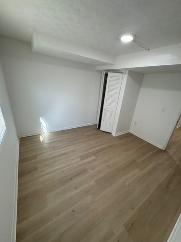 Building Photo - 4508 King Lear Dr