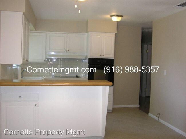 Building Photo - 6310 Templeton Dr