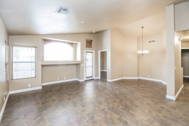 Building Photo - 2231 N 89th Ave