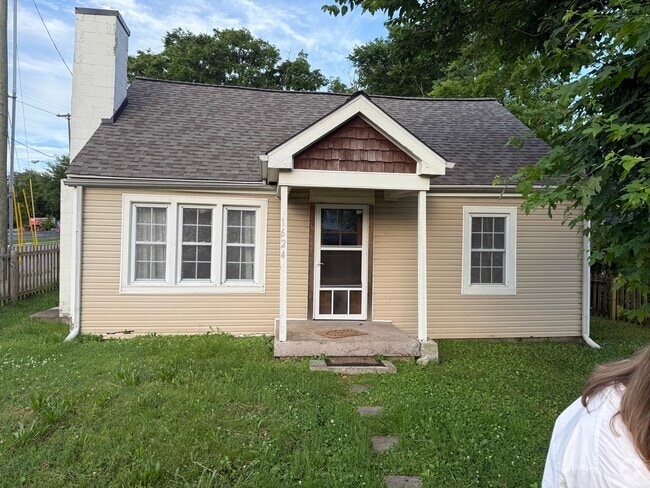 Building Photo - 1624 Porter Ave