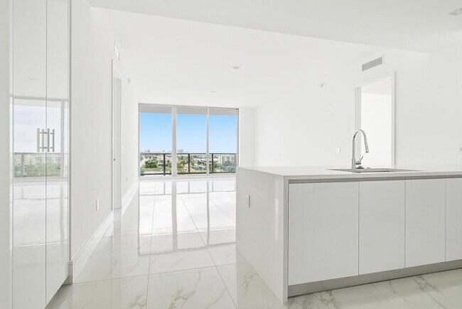 Foto del edificio - 220 Lake Shore Dr