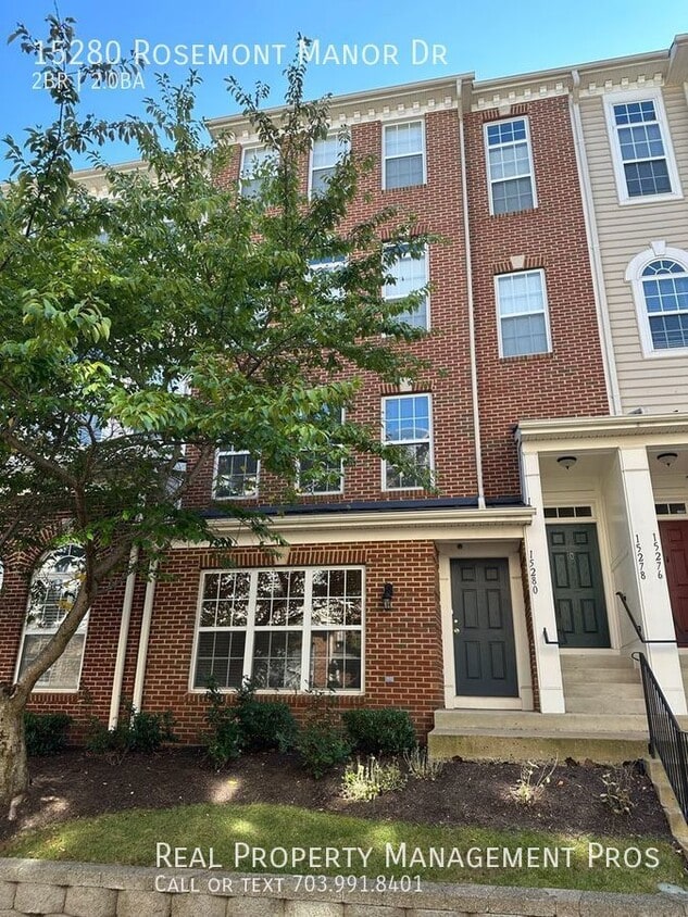 15280 Rosemont Manor Dr, Haymarket, VA 20169 Condo for Rent in