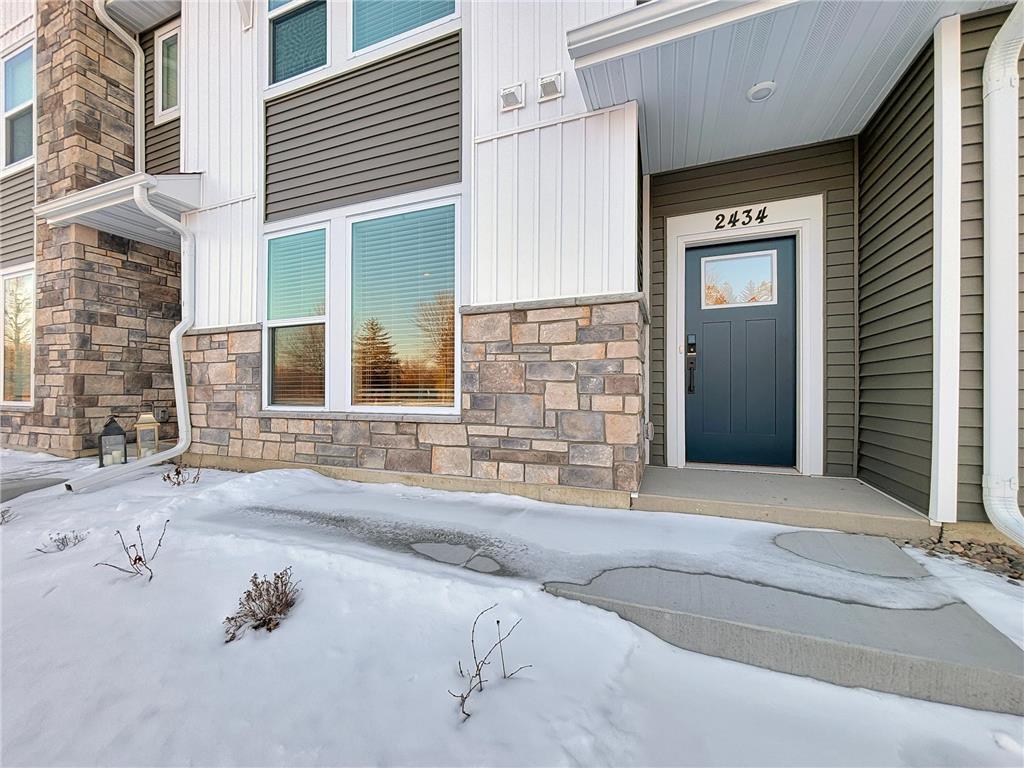 Foto principal - 2434 N Blossom Cir