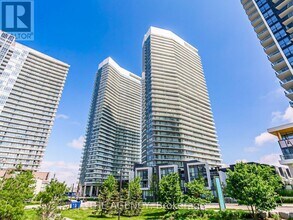 Building Photo - 117 McMahon Dr