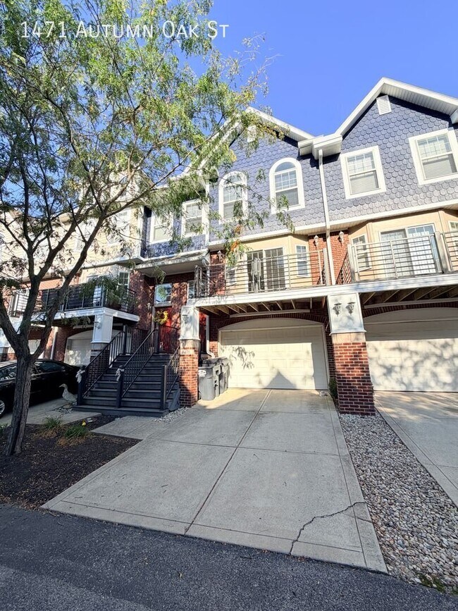 Foto del edificio - 1471 Autumn Oak St