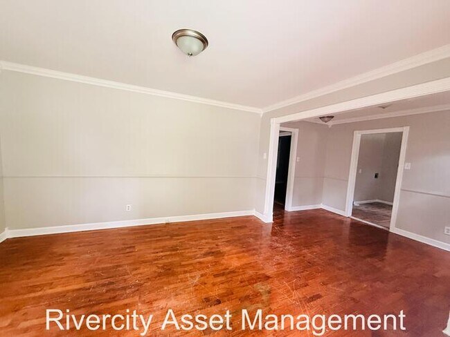 Foto del edificio - Newly Renovated- BONUS ROOM, Section 8 Friendly and ready for a speedy move in!!!! Call Today!!!