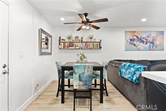 Foto del edificio - 7740 Redlands St