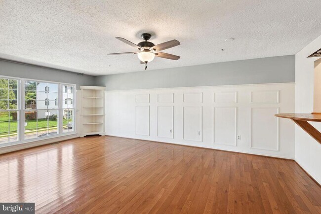 Foto del edificio - 1511 Ashburnham Dr