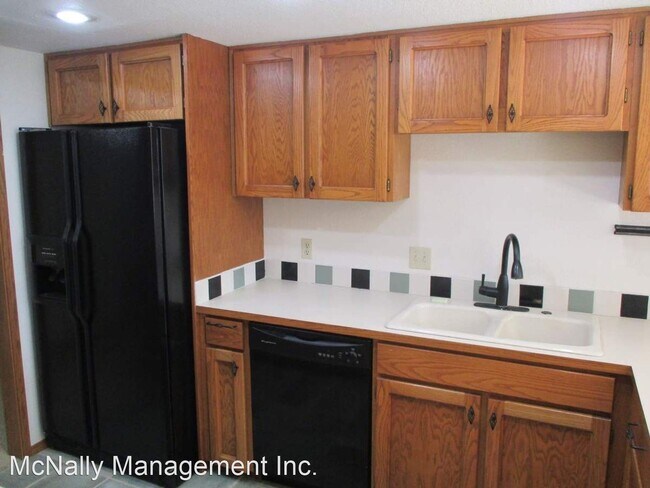 Building Photo - 2 br, 2 bath House - 2017 Narrows View Cir...