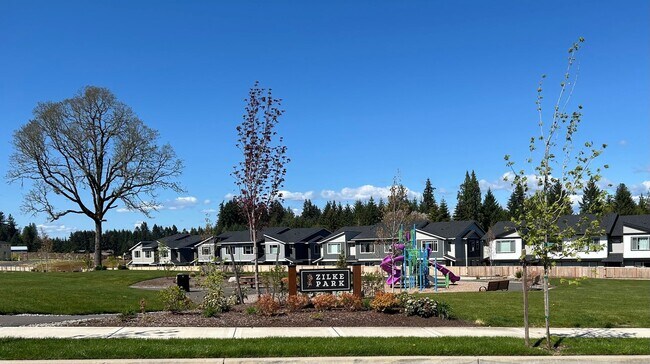 Foto del edificio - New Construction 3 Bed 2.5 Bath Townhome i...