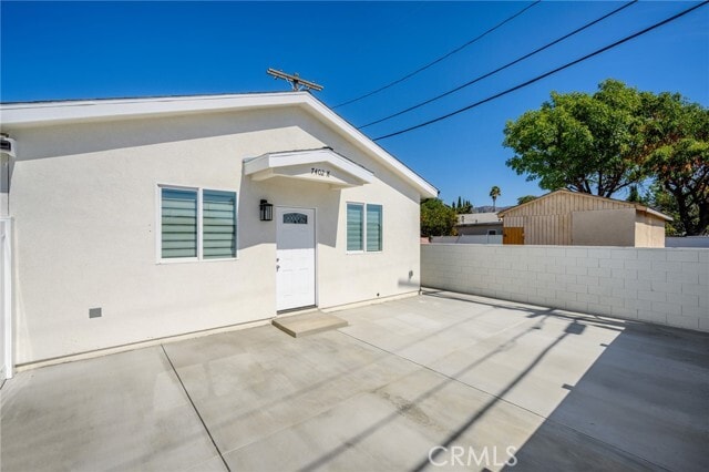 Foto del edificio - 7402 Riverton Ave