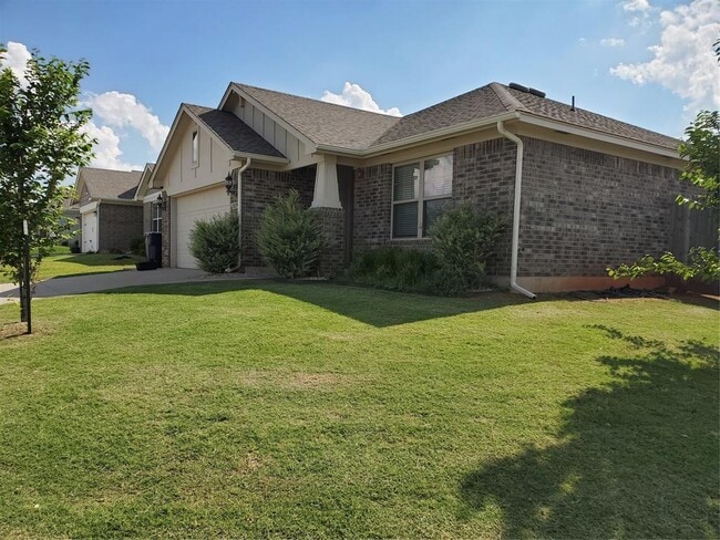 Building Photo - 15729 Capulet Dr