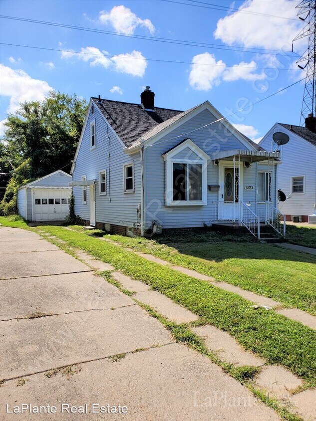 Foto principal - 3 br, 1 bath House - 3434 Bellevue Rd.