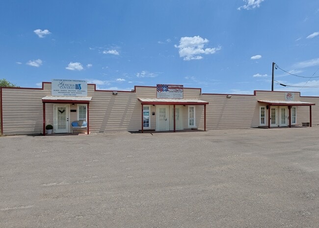 Building Photo - 23063 Texas 46STE 2-3