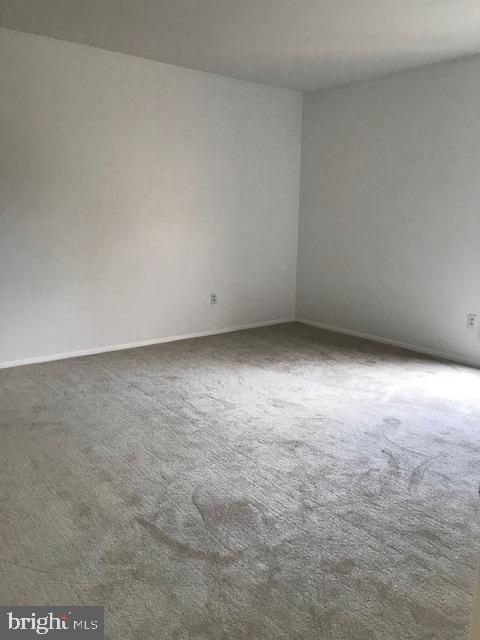 Building Photo - 11903 Parklawn Dr