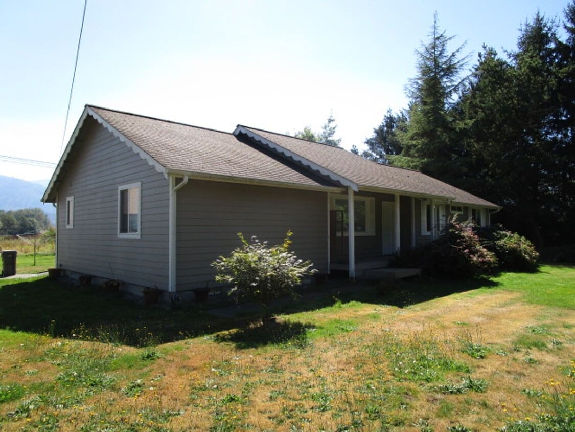 Primary Photo - 25512 Minkler Rd