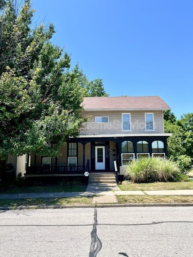 Foto principal - 322 S Madison St