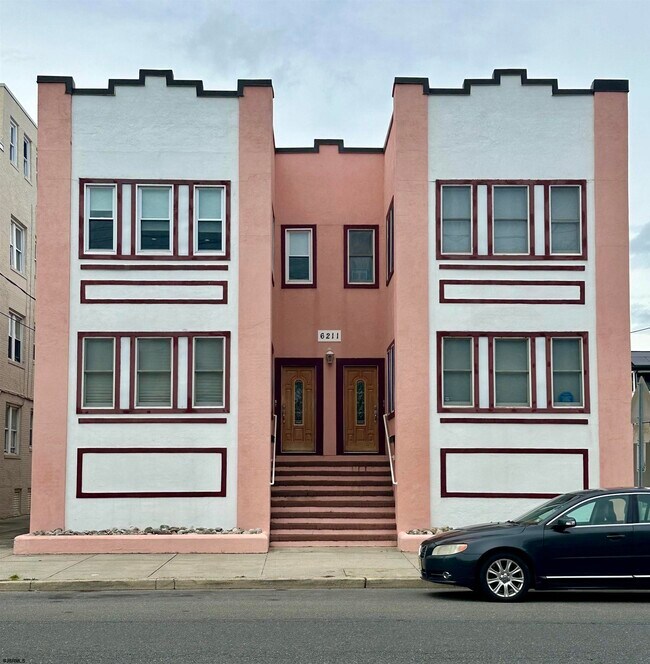 Building Photo - 6211 Ventnor Ave
