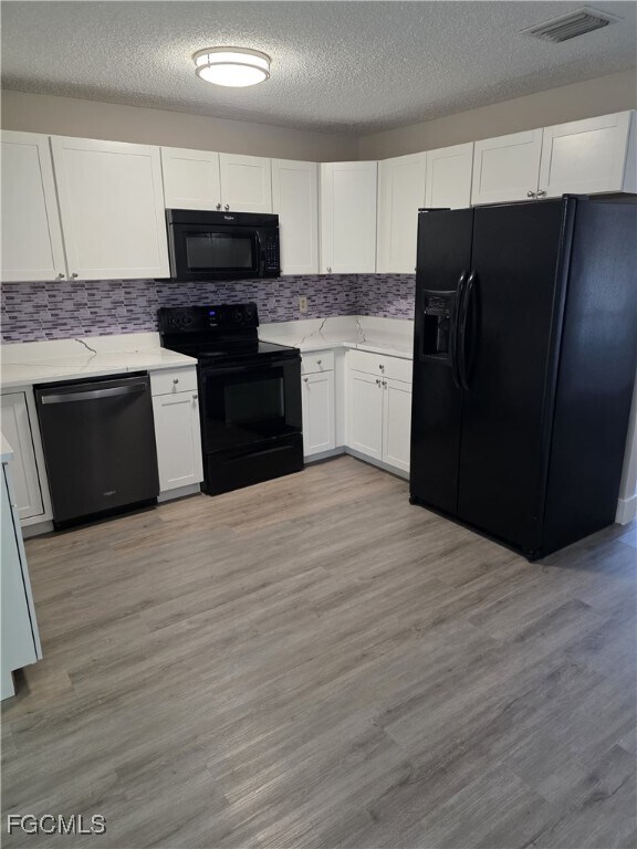 Building Photo - 4638 Santa Barbara Blvd