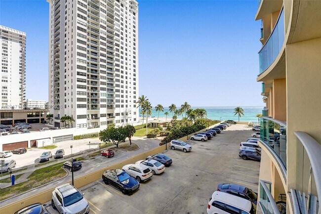 Foto del edificio - 2501 S Ocean Dr