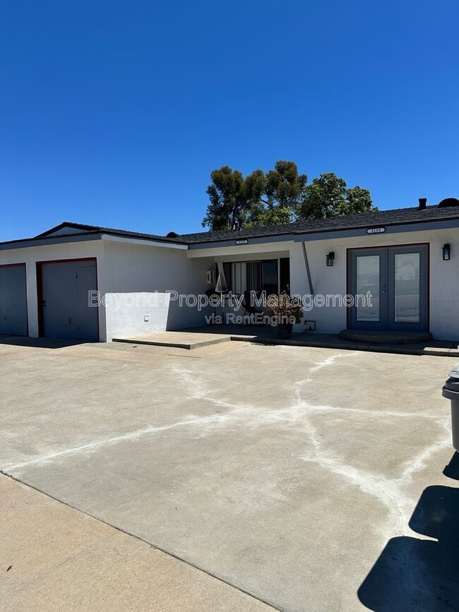 Building Photo - 3153 Mandan Way