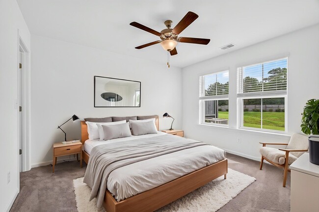 Building Photo - Highland Townhomes