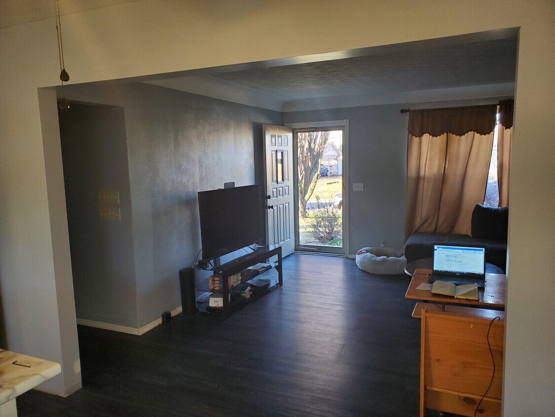 5 William John Ct, Granite City, IL 62040 House for Rent in Granite City, IL